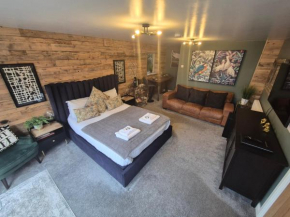 Boutique Shrewsbury Suites